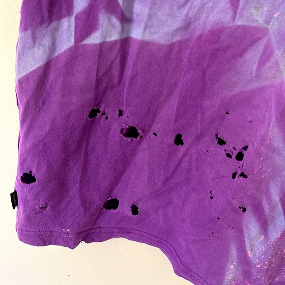 EXPRESS | Men’s Purple Distressed Bleached Tee Size Large - Picture 5 of 8